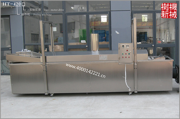 沙琪玛设备4：油炸机 (高效、节能；油温采用电控系统控制)